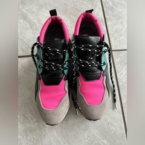 Steve Madden Cliff Sneakers
